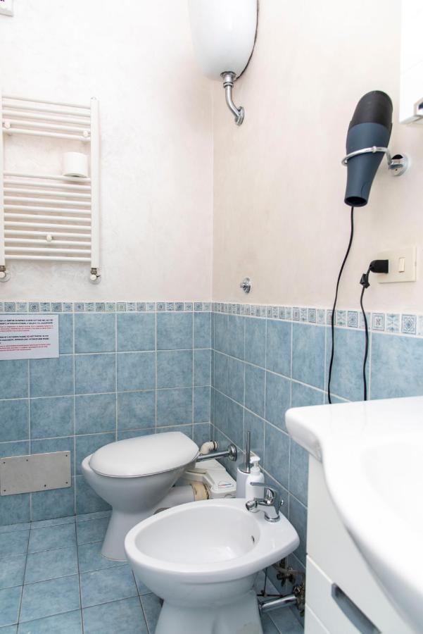 Nicoleta Panzió Róma Szoba fotó