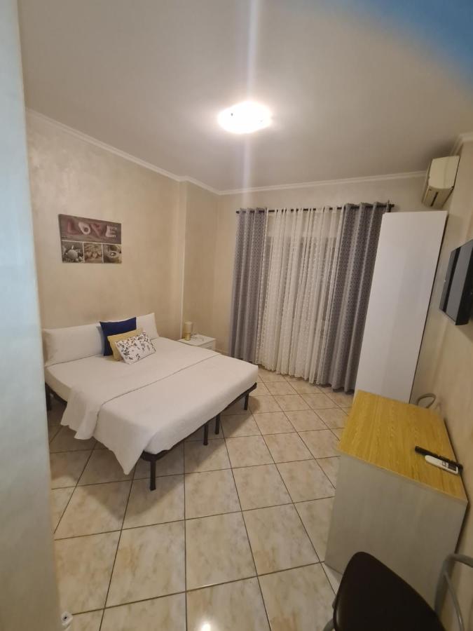 Nicoleta Panzió Róma Kültér fotó